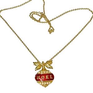 Avon Gold Noel Pendant Necklace 30" Chain Enameled Gold Faux Pearl Ornament Vtg